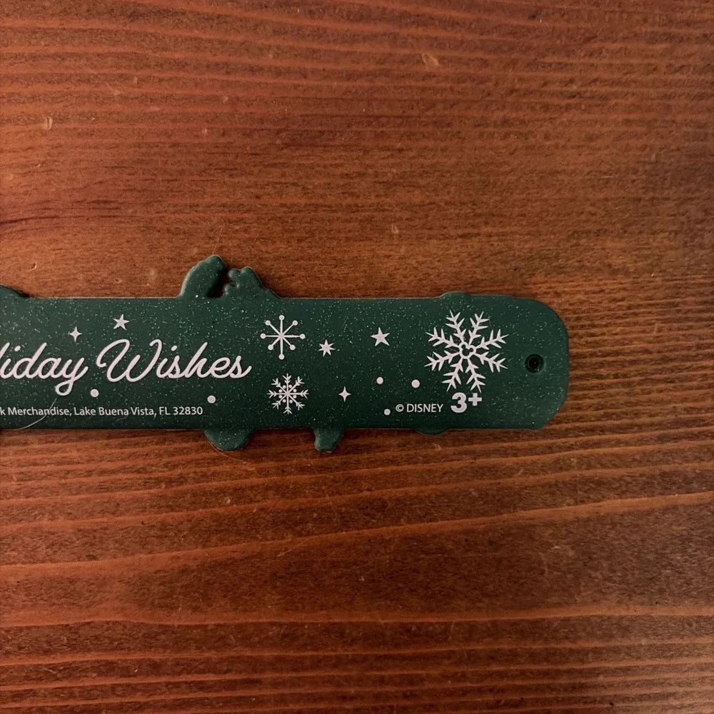 DISNEY CHRISTMAS‎ GREEN HOLIDAY SLAP BRACELET